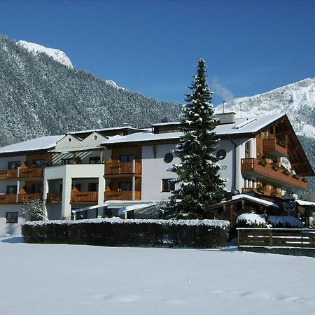 Landhotel Jaeger Top Wildermieming Kültér fotó