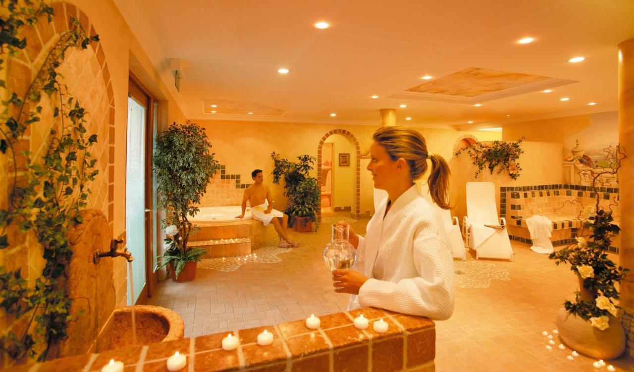 Landhotel Jaeger Top Wildermieming Kültér fotó