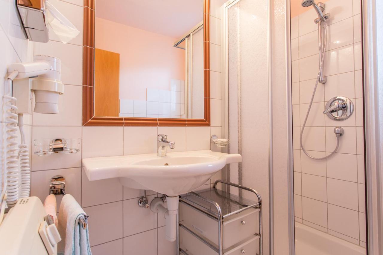 Landhotel Jaeger Top Wildermieming Kültér fotó